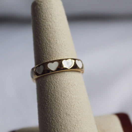 White of Hearts Ring