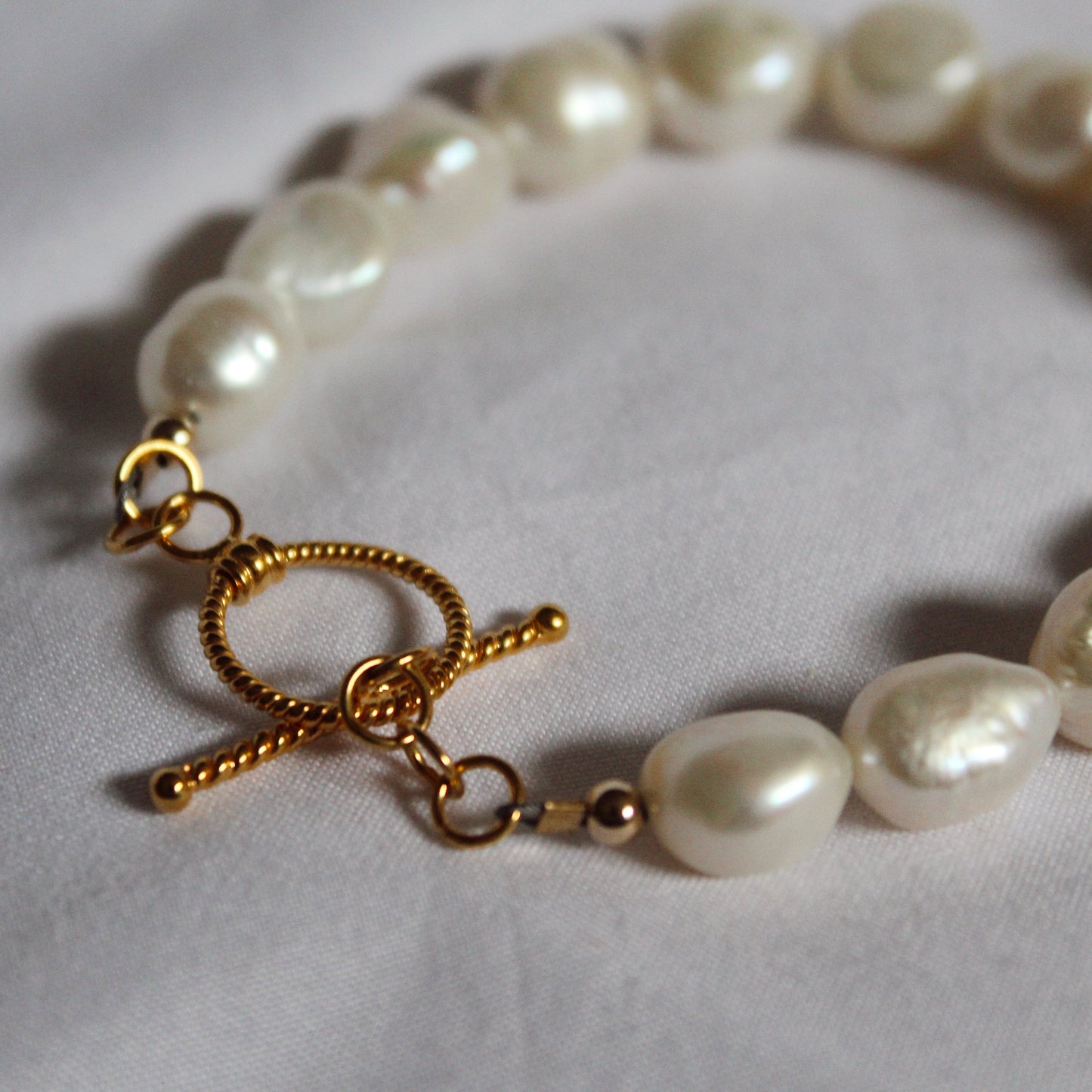 Wilma Pearl Bracelet